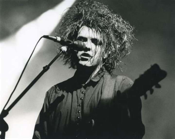 What Did Cure Star Robert Smith Do?